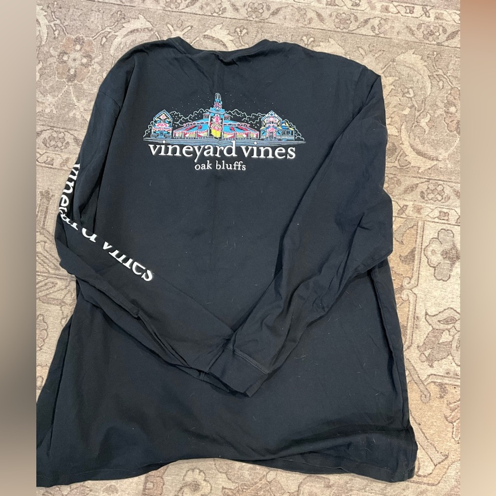 Vineyard Vines Men's Black Long Sleeve Tee with Logo - Picture 3 of 3